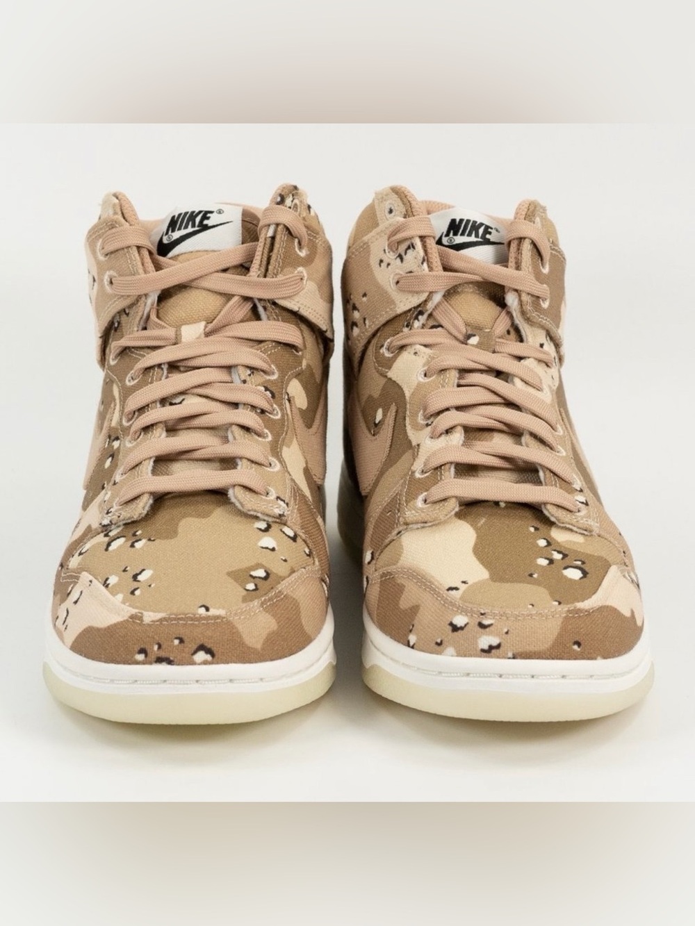 Nike Women's Dunk High Desert Camo Sneakers. Size 8. - Picture 3 of 16
